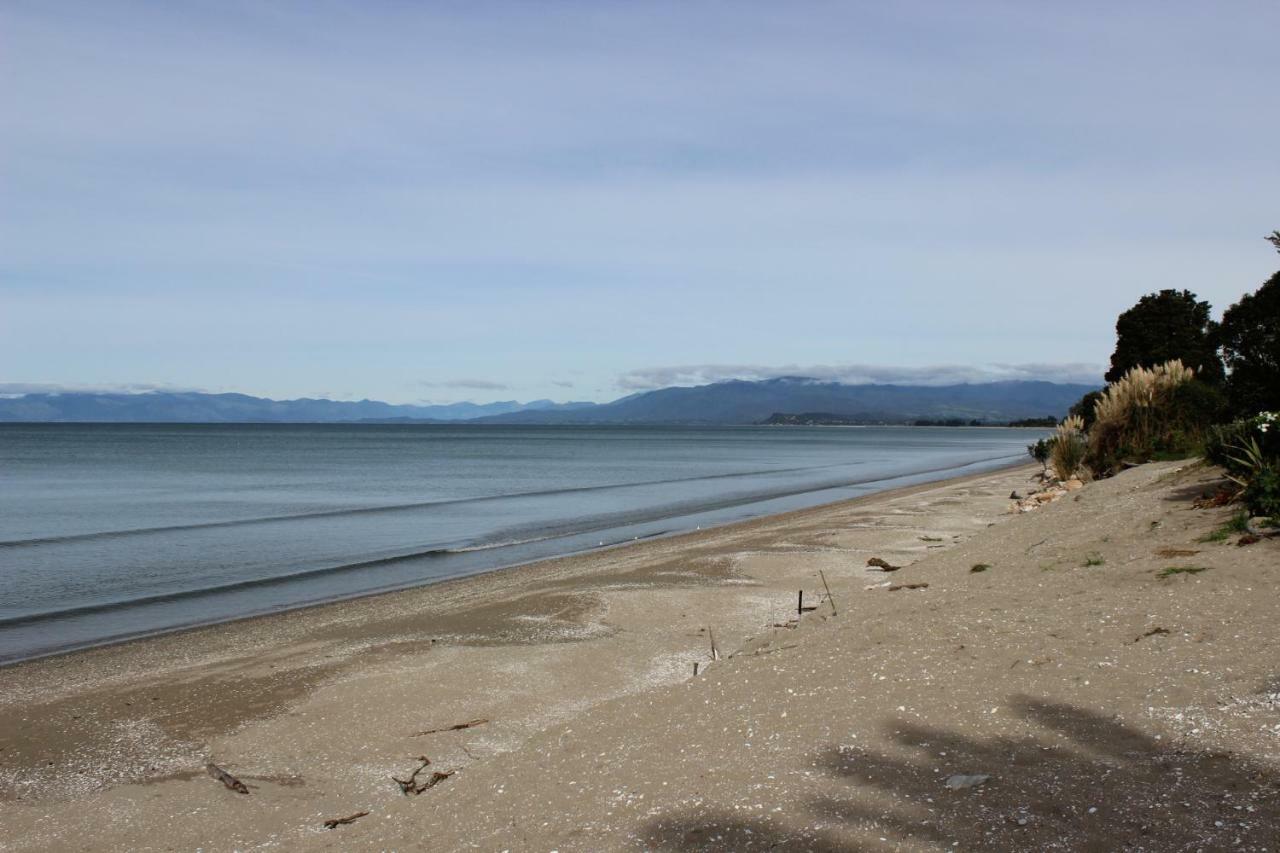 Bob - Bach On The Beach Pakawau Buitenkant foto